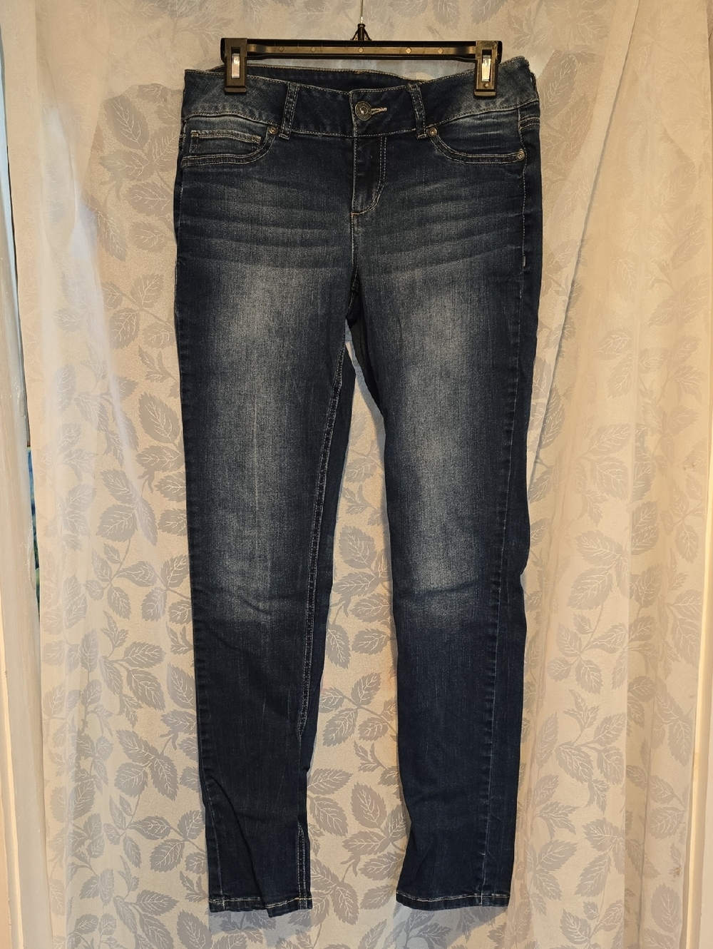 Maurices Medium Wash Skinny Jeans
